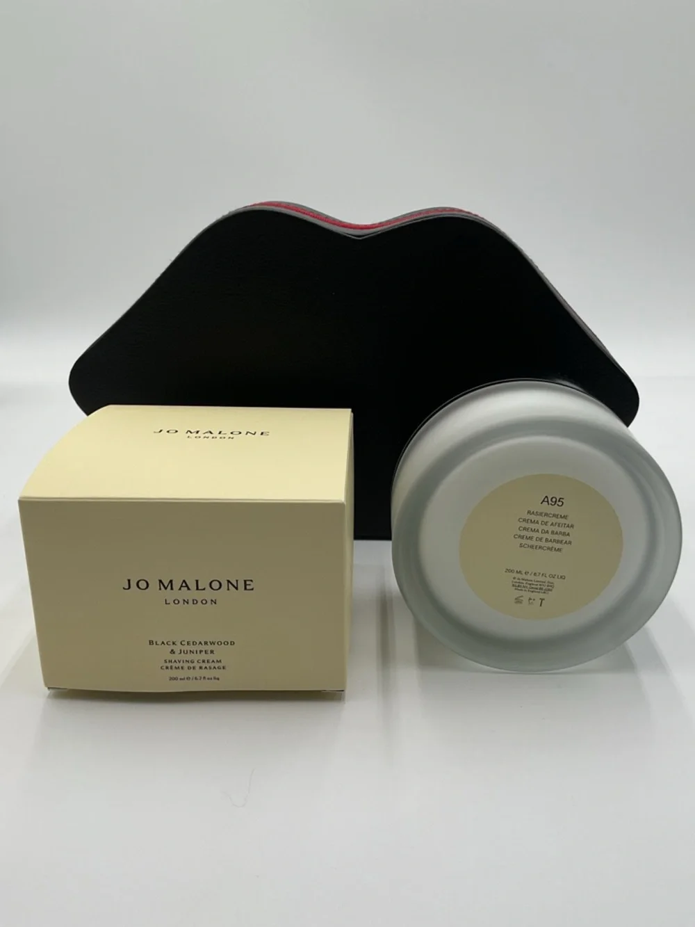 Jo Malone Shaving Cream in Black Cedarwood & Juniper - BNIB - 6.7oz